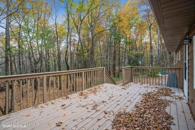 120 Sugar Hill Rd, Saylorsburg, PA 18353 - photo 5