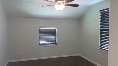 4519 Kingsbury St, Houston, TX 77021 - photo 6