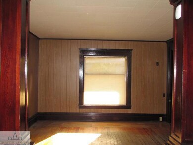 945 N Pine St, Lansing, MI 48906 - photo 6