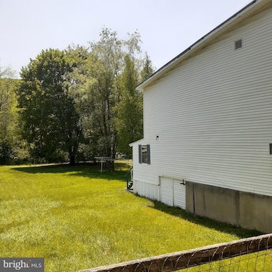 532 Oakland Ave, Ashland, PA 17921 - photo 2