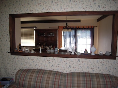 1044 N Rensselaer Ave, Griffith, IN 46319 - photo 4