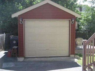 33 Summit Ave, Everett, MA 02149 - photo 5