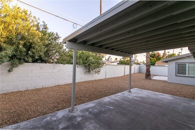 3334 Seminole Cir, Las Vegas, NV 89169 - photo 3
