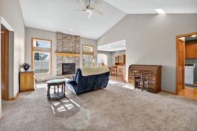 1402 Candlelight Ln unit 1, Fond Du Lac, WI 54937 - photo 7