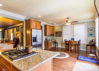 1058 Perry St, Columbus, OH 43201 - photo 7