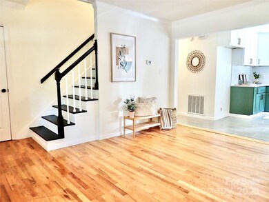 3921 Lake Rd, Charlotte, NC 28269 - photo 4