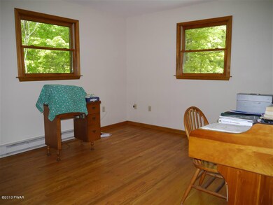 358 Racht Rd, Honesdale, PA 18431 - photo 7