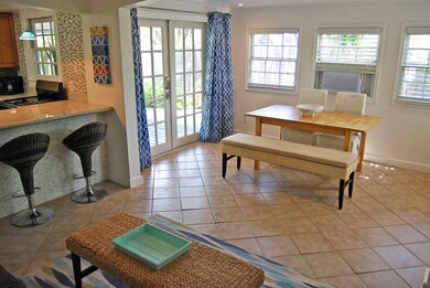 2427 Patterson Living to Dining and Kitc