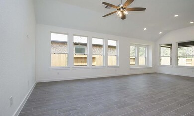 17331 Merigold Heights Dr, Conroe, TX 77302 - photo 5