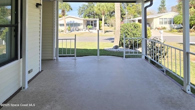 927 Yew St, Sebastian, FL 32976 - photo 3