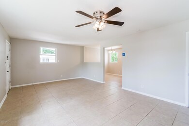 2103 Figaro Ln, Jacksonville, FL 32210 - photo 3