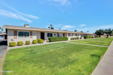 11144 W Emerald Dr unit 15C, Sun City, AZ 85351 - photo 2