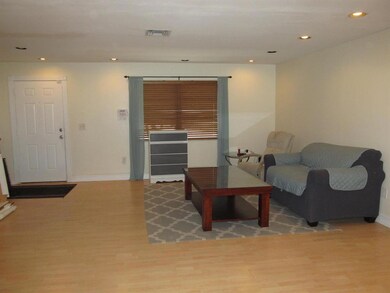 6594 Massachusetts Dr, Lake Worth, FL 33462 - photo 5