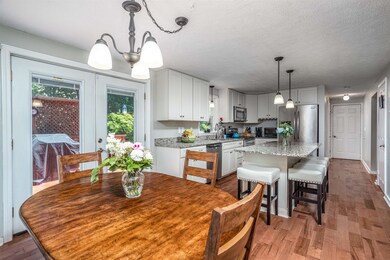 21 Wright Rd, Derry, NH 03038 - photo 7