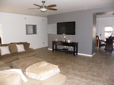 Living Area 2