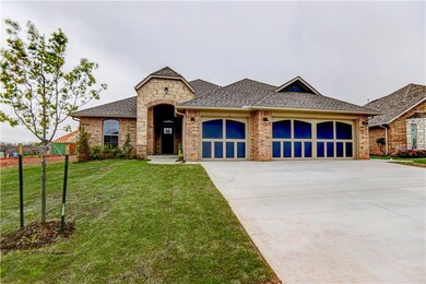 2523 NE 15th St, Moore, OK 73160 - photo 2