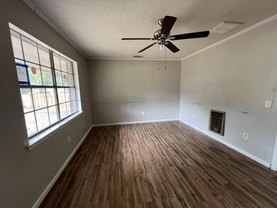 7E8ED55A-5636-4C95-8791-678418DDF763