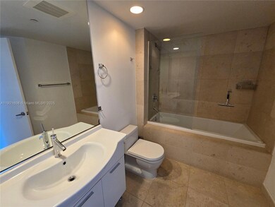 Icon Brickell Tower 1 unit 4908, Miami, FL 33131 - photo 6