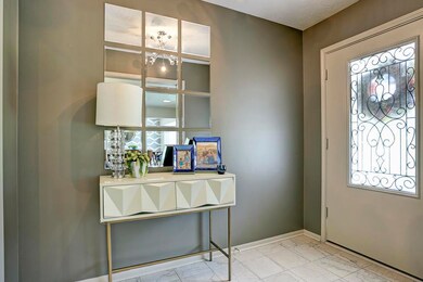 303 Oak Dr, Friendswood, TX 77546 - photo 6