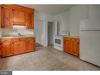 75 Hillside Ave unit 1ST FL, Doylestown, PA 18901 - photo 5