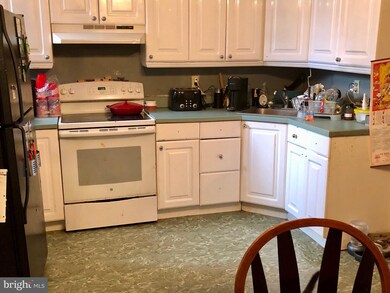 3552 Oakmont St, Philadelphia, PA 19136 - photo 7