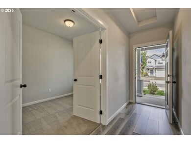 1015 S Nectarine St, Cornelius, OR 97113 - photo 2