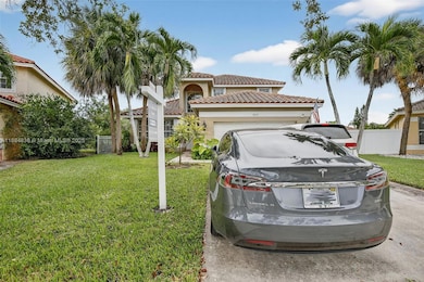 18551 NW 14th St, Pembroke Pines, FL 33029 - photo 3