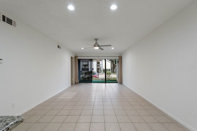 12100 Melville Dr unit 407D, Montgomery, TX 77356 - photo 6
