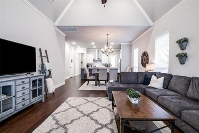 8329 Cotton Belt Ln, North Richland Hills, TX 76182 - photo 4