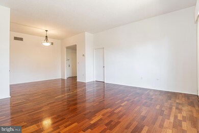 1 Markham Rd unit 2F, Princeton, NJ 08540 - photo 2