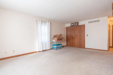 653 Mires Ln, Sidney, OH 45365 - photo 7