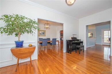 Spacious Foyer.