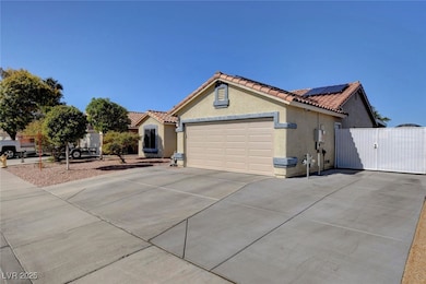 1106 Hutch Ct, Henderson, NV 89015 - photo 2
