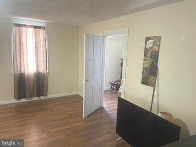 19 S Main St, Manchester, PA 17345 - photo 7