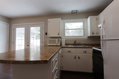 85 Ridgewood Dr, Saint Johnsbury, VT 05819 - photo 4