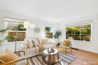 3034 31st Ave W unit A, Seattle, WA 98199 - photo 4