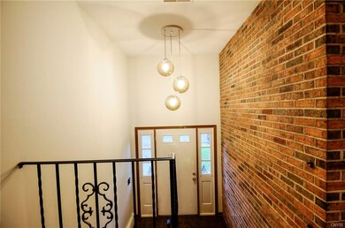 Grand entrance!