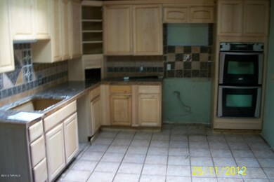 weekly property cl 112512 056