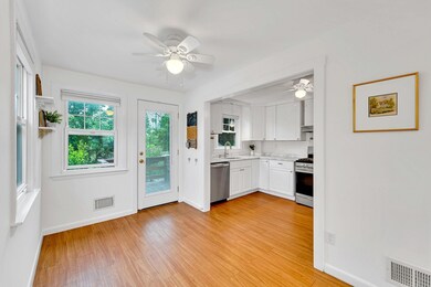 30 Charles St, Salem, MA 01970 - photo 7