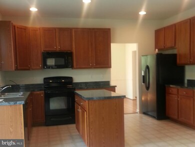 535 Rivanna Run, Falling Waters, WV 25419 - photo 3