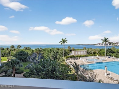 Royal Marco Point Two: The Riviera unit 329, Marco Island, FL 34145 - photo 3