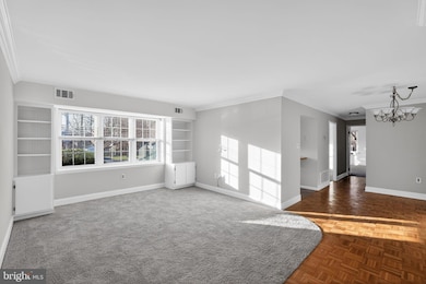 800 South Ave unit B4, Secane, PA 19018 - photo 2