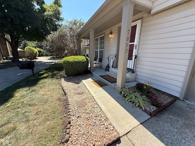 7893 Hunters Path, Indianapolis, IN 46214 - photo 2