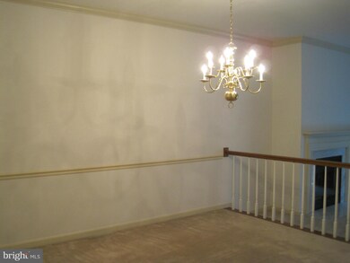 33 Alderman Ct, Lutherville Timonium, MD 21093 - photo 5