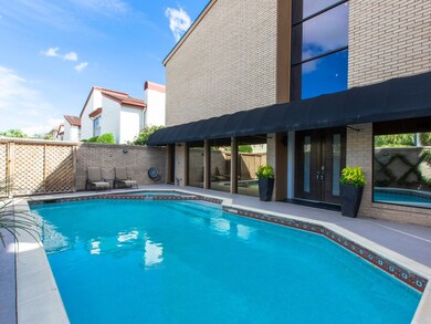 Outside Half Bath on Far Right Corner of Pool