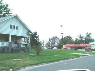 306 E Carpenter St-1