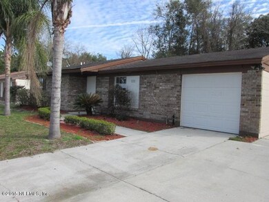 2631 Kenwood Dr E, Jacksonville, FL 32210 - photo 2