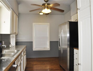 6032 Lewis St, Dallas, TX 75206 - photo 3