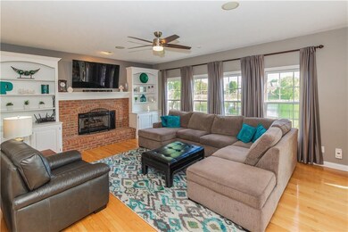 9895 Water Crest Dr, Fishers, IN 46038 - photo 7