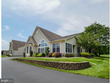 501 Poppy Ct unit V206, Langhorne, PA 19047 - photo 2